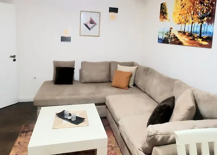 Tulips Apartment-free Parking